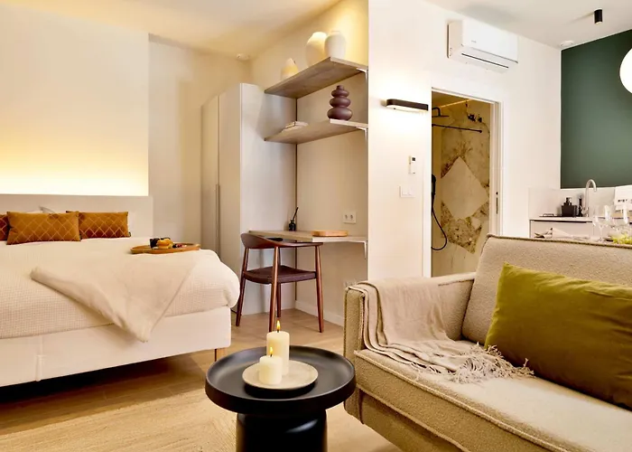 Saristays Modern & O Valência