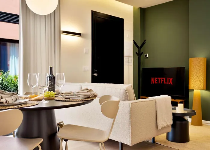 Saristays Modern & O Apartamento