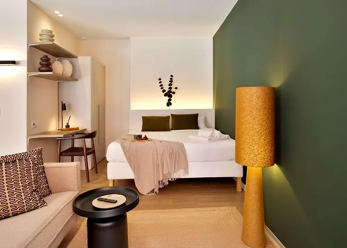 Saristays Modern & O Apartamento *
