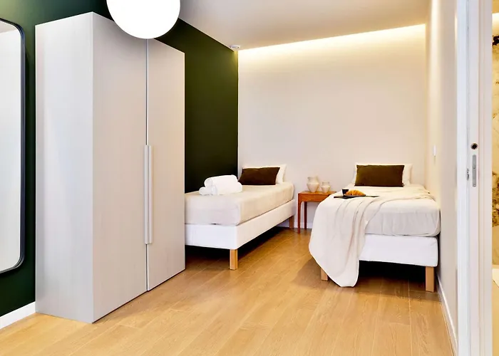 Saristays Modern & O Apartamento *
