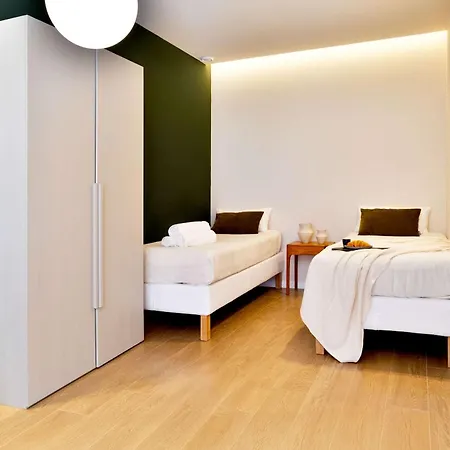 Saristays Valencia Modern & Luxury Апартаменты *